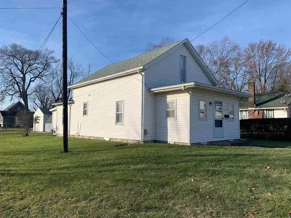 420 S Cherry ST, Hartford City, IN 47348