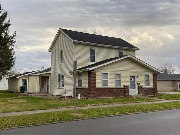 803 Washington ST, Hope, IN 47246