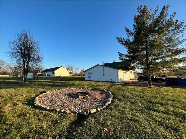 Wilkinson, IN 46186,11222 E 700 North