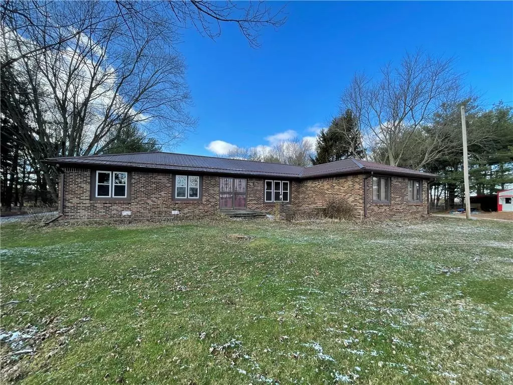 Roachdale, IN 46172,9370 N Cr 250 E