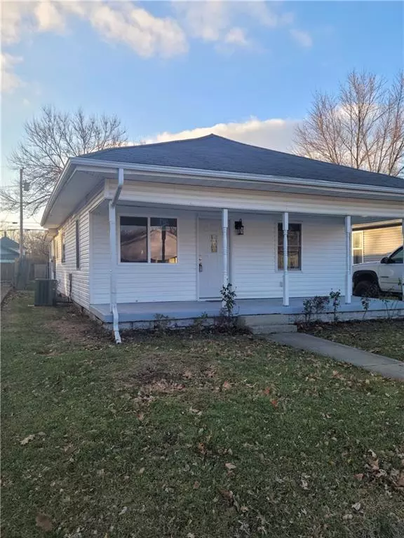 711 S 22nd ST, New Castle, IN 47362