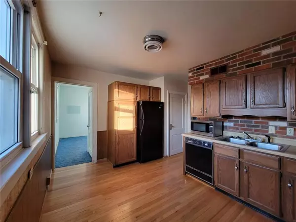 Rushville, IN 46173,303 E 10th ST