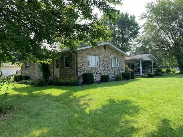 1315 NE Kiowa TRL, Greensburg, IN 47240