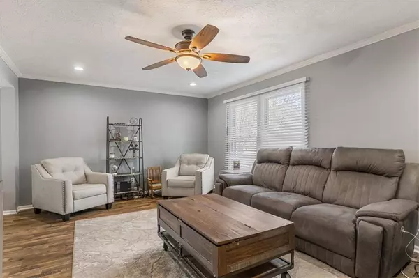 Zionsville, IN 46077,240 Saddlebrook CT