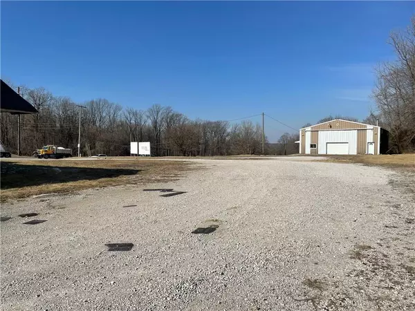 Greencastle, IN 46135,1651 E Us Highway 40