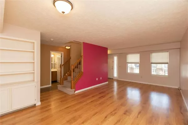 Indianapolis, IN 46268,6246 Twin Creeks DR