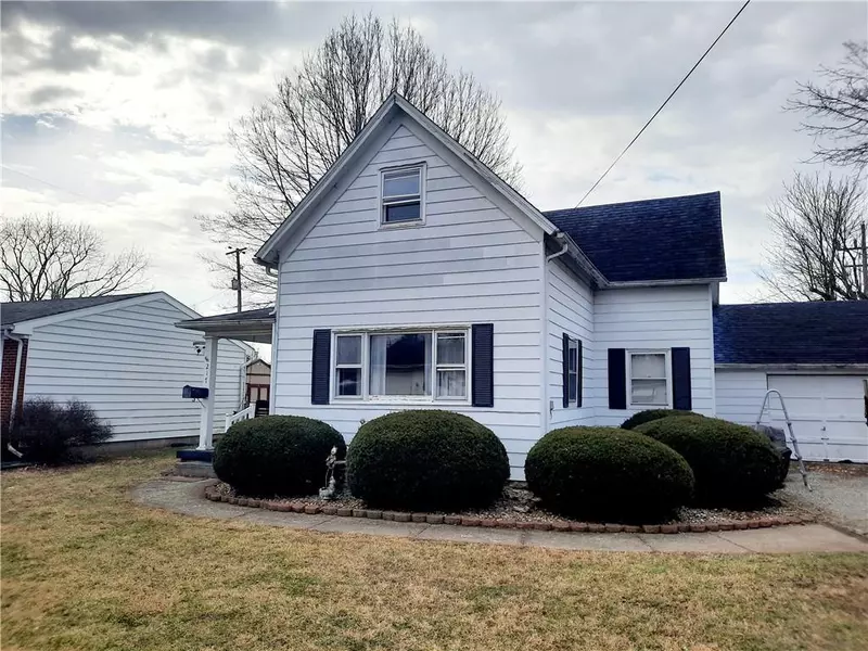 217 W 26th ST, Connersville, IN 47331