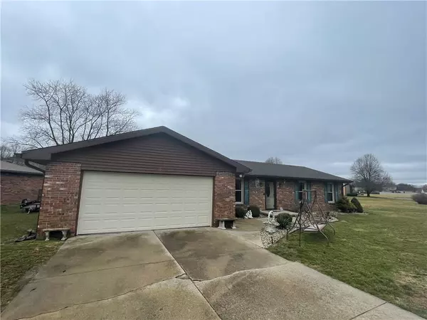 Columbus, IN 47203,3651 Indianwood DR