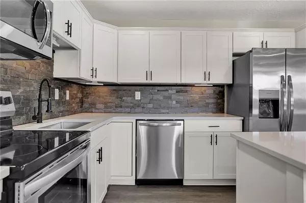 New Whiteland, IN 46184,419 Hollybrook DR