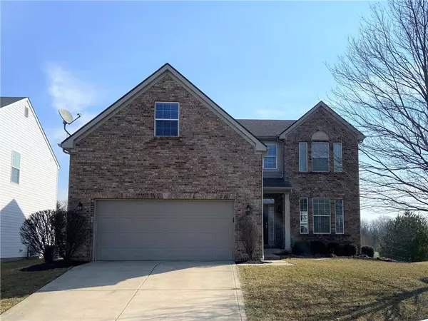 6523 Sussex DR, Zionsville, IN 46077