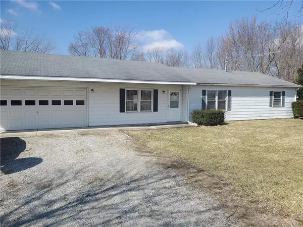 12323 Cyntheanne RD, Fishers, IN 46037