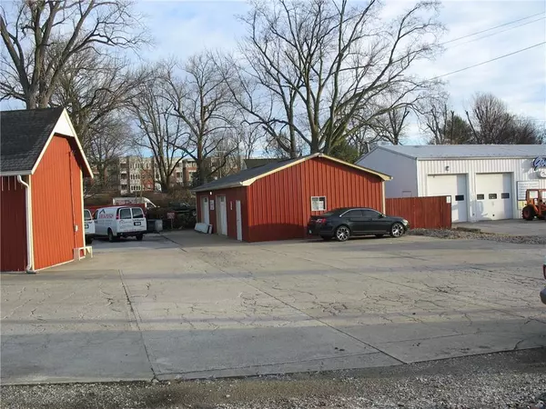 Brownsburg, IN 46112,205 N Green ST