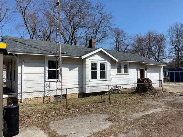 Muncie, IN 47302,2210 S Manhattan AVE