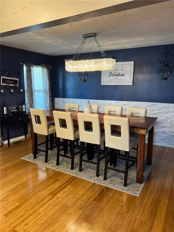 New Palestine, IN 46163,6986 W Logan DR