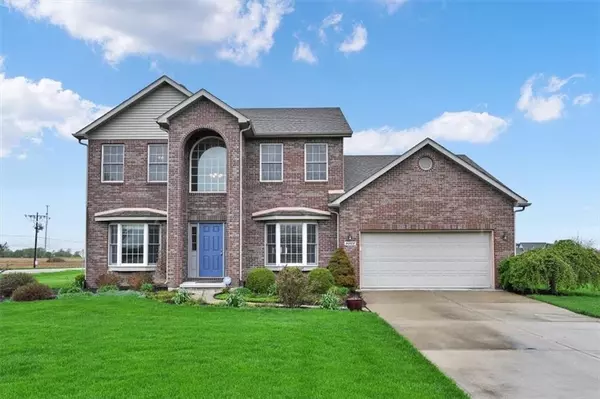 8022 N Mount Vernon WAY, Fortville, IN 46040