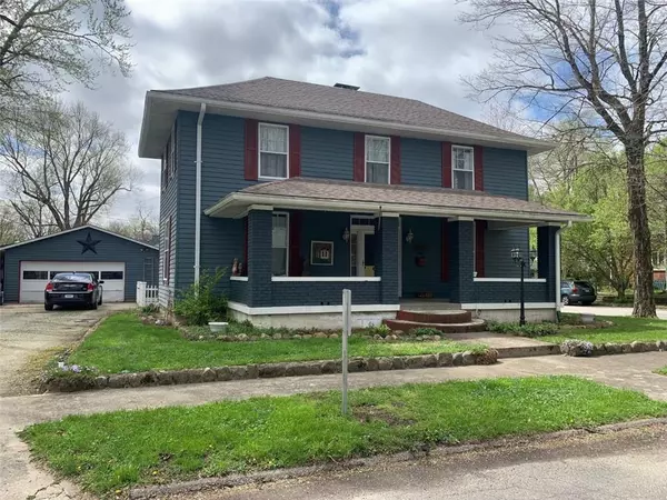 5 E Pine ST, Knightstown, IN 46148