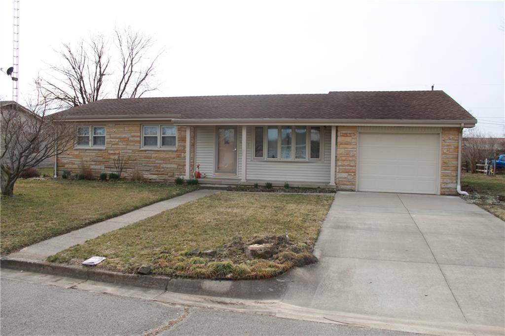 914 S Main, Brownstown, IN 47220