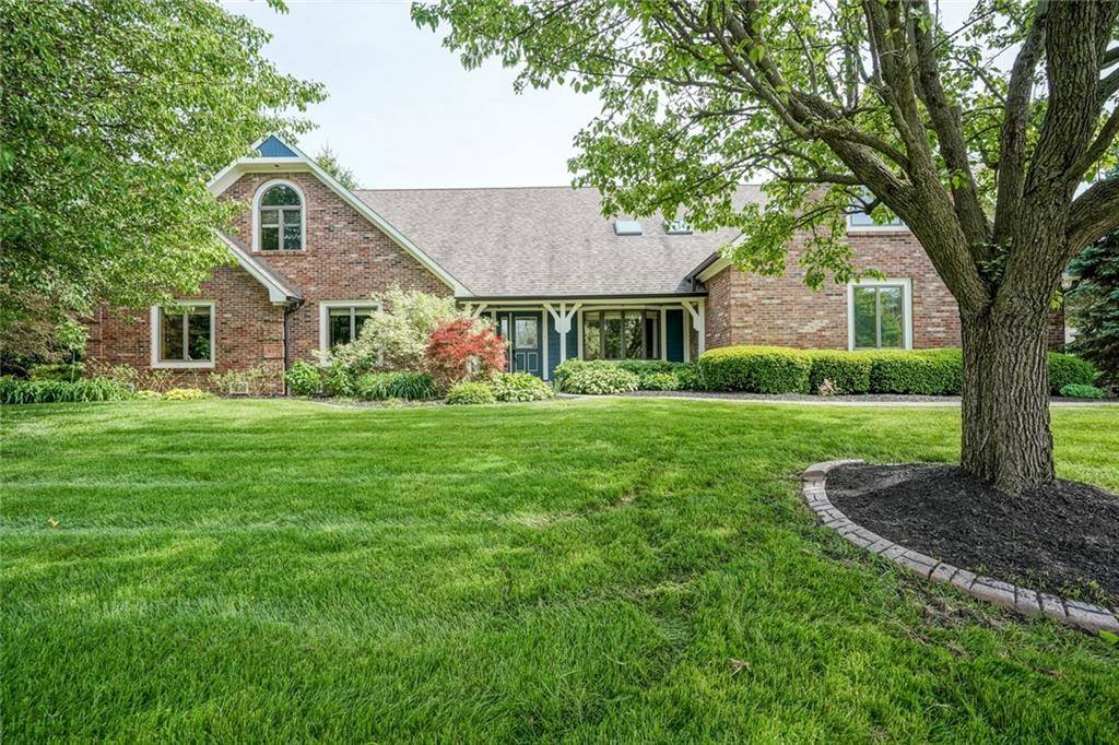 4560 Brentwood CT, Zionsville, IN 46077