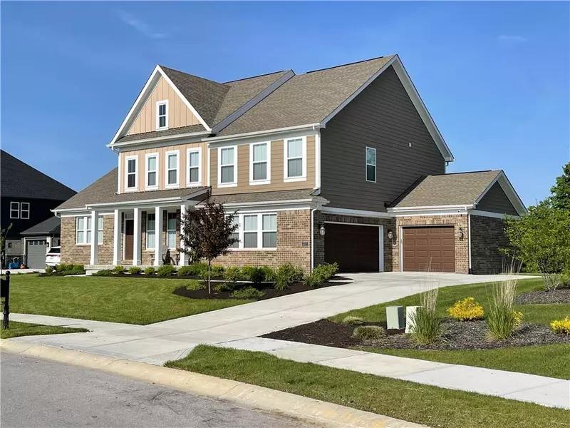 5707 Oakmont BLVD, Bargersville, IN 46106