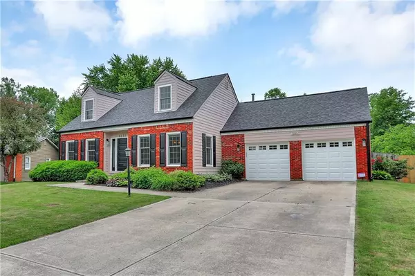 Indianapolis, IN 46256,8021 Springwater CIR