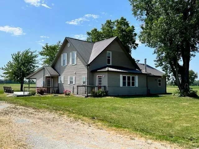 9060 S 700 E, Amboy, IN 46911
