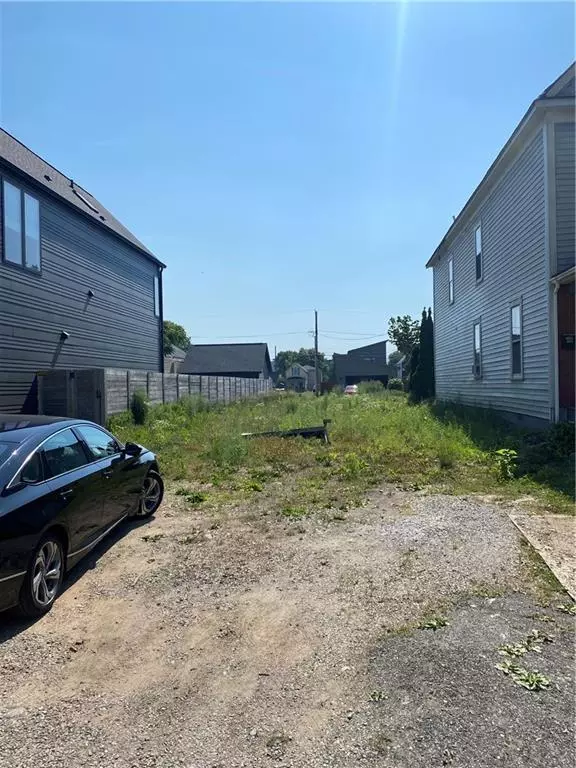 Indianapolis, IN 46202,1621 Bellefontaine ST
