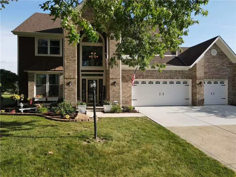 106 Myers Lake Dr, Noblesville, IN 46062