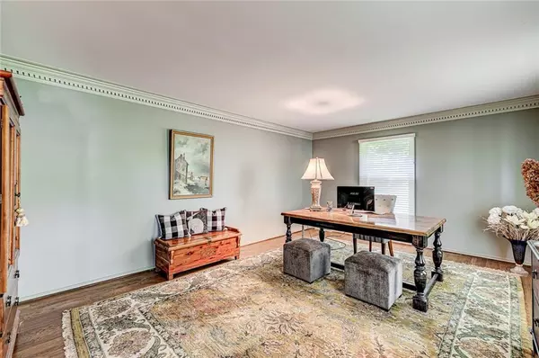 Indianapolis, IN 46260,8868 Alderly CT