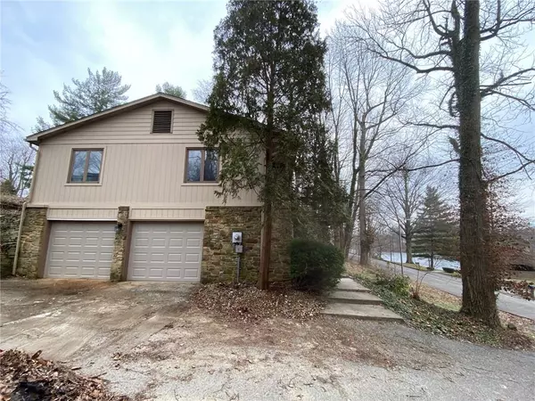 Martinsville, IN 46151,200 Boring PL