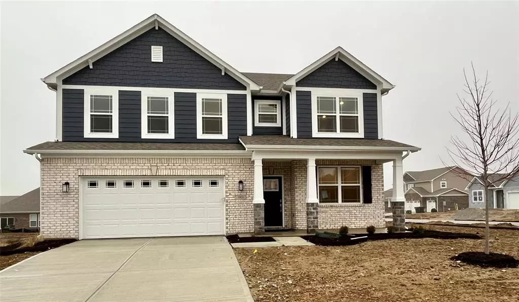 1003 Ridge Rock LN, Bargersville, IN 46106