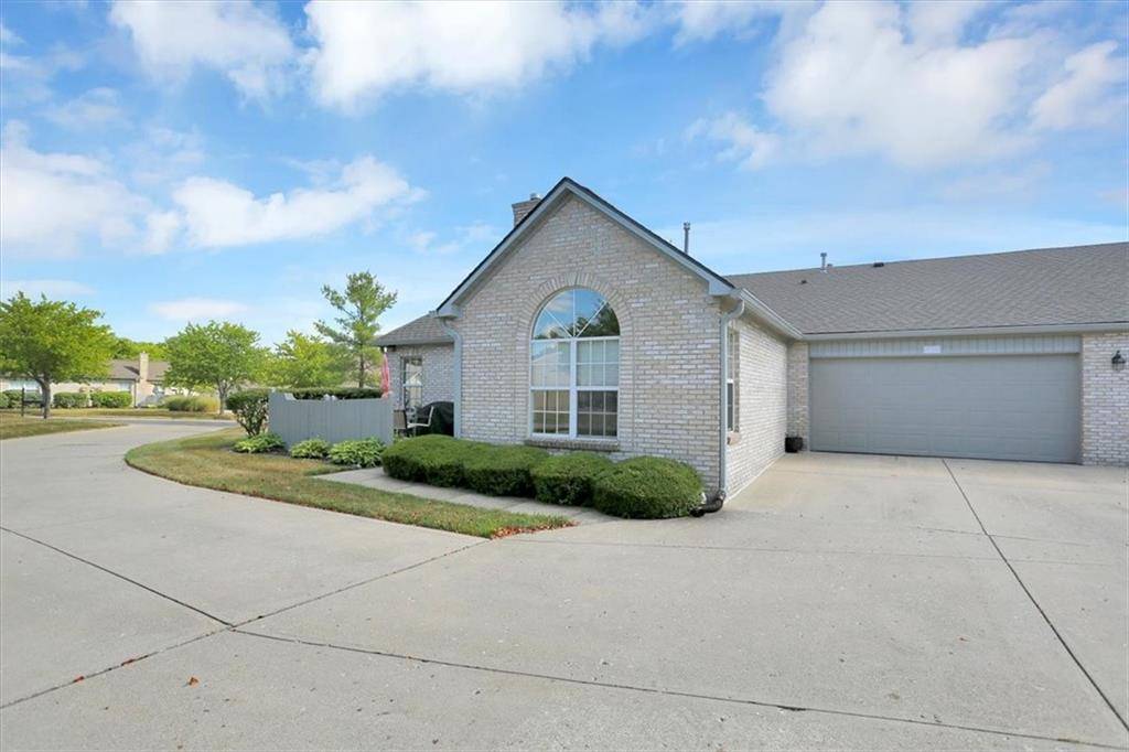 Indianapolis, IN 46237,5826 Quail Run DR