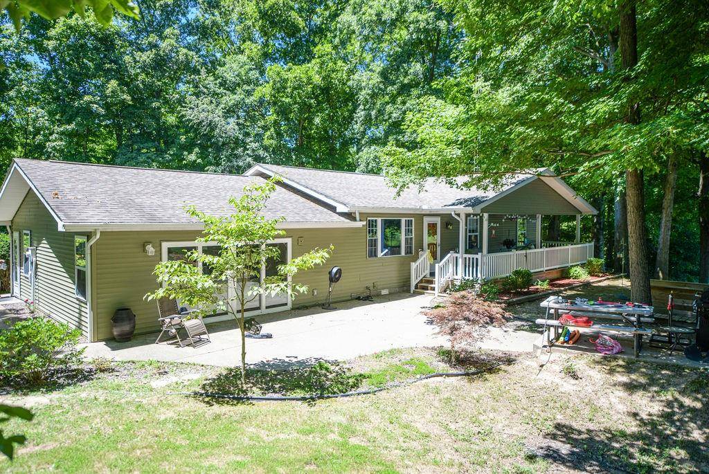 3962 Steubenville RD, Freedom, IN 47431