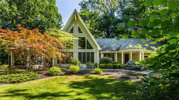 Zionsville, IN 46077,940 Tillson DR