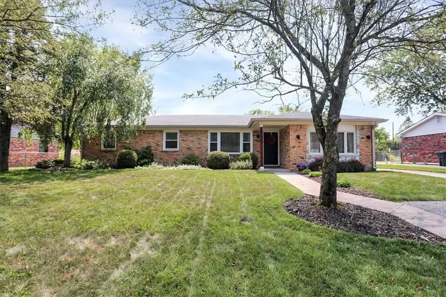 4370 Clifford RD, Brownsburg, IN 46112