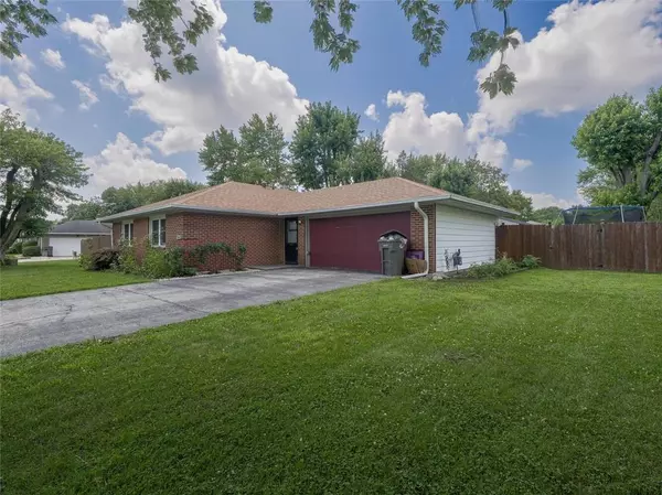 Indianapolis, IN 46227,7642 Crossgate LN