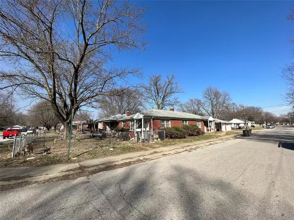 Indianapolis, IN 46222,1101 N Exeter AVE