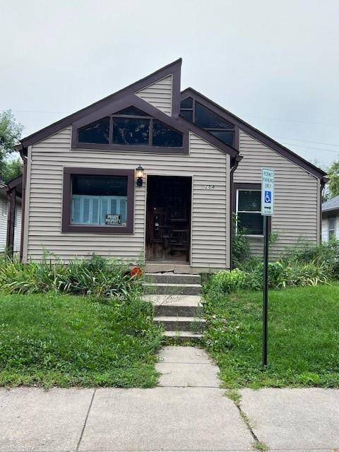 1254 Hiatt ST, Indianapolis, IN 46221