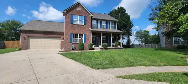 10151 Youngwood LN, Fishers, IN 46038