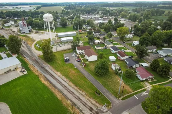 Crothersville, IN 47229,402 and 404 Pennsylvania AVE