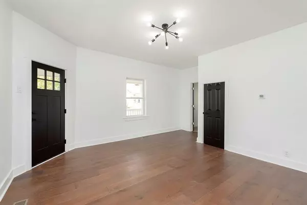 Advance, IN 46102,211 E Wall ST