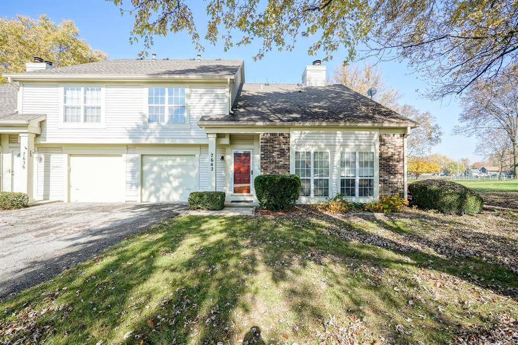 7642 Prairie Lake DR, Indianapolis, IN 46256