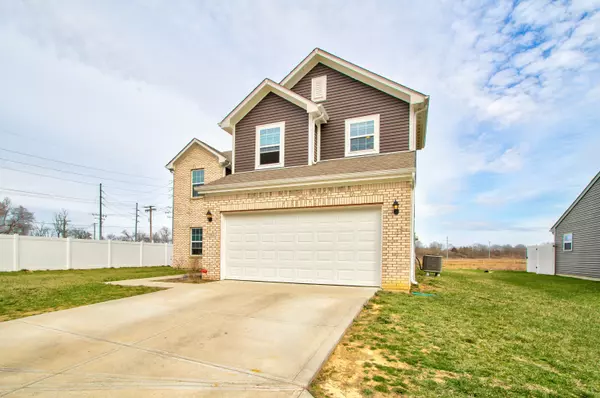 Shelbyville, IN 46176,2006 Red Oak CT