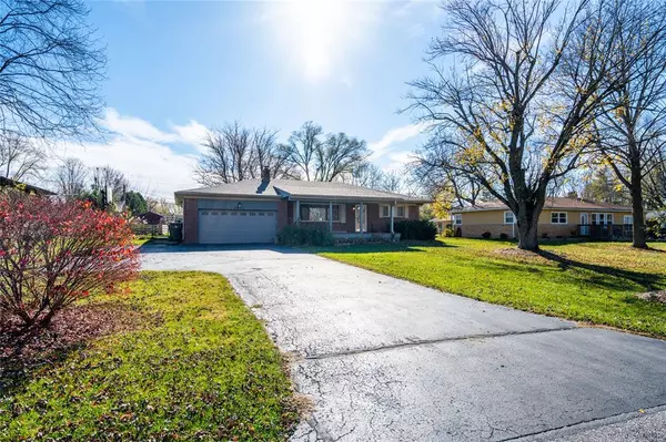 2611 E Loretta DR,  Indianapolis,  IN 46227