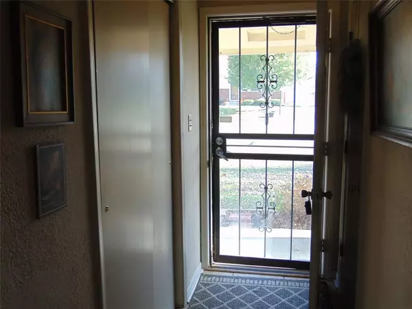 Greenwood, IN 46143,109 Brunswick DR