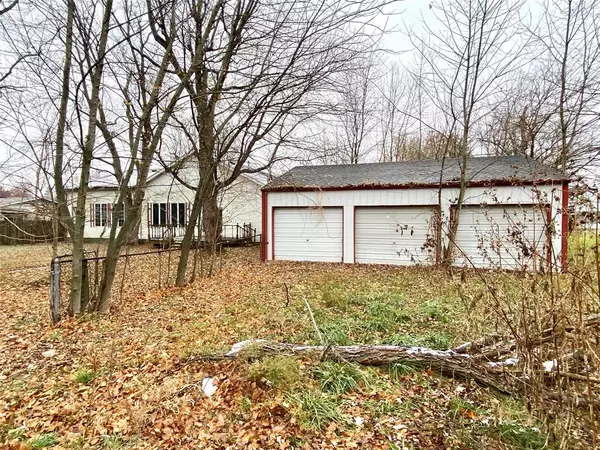 Dana, IN 47847,141 N Linden ST