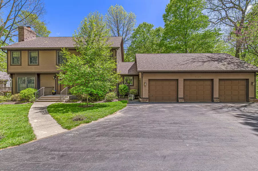 11755 E 500 S, Zionsville, IN 46077