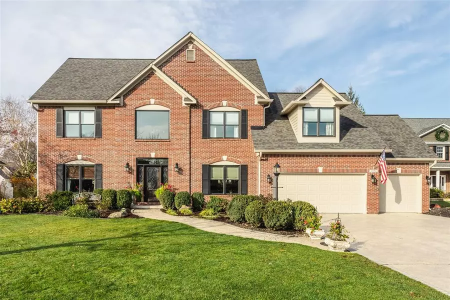 11982 Creekstone WAY, Zionsville, IN 46077