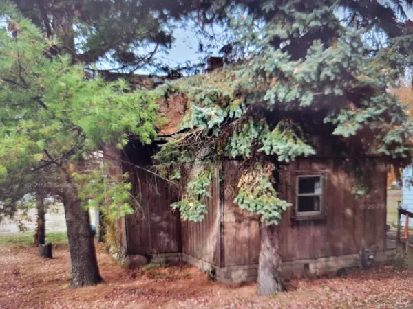 Rushville, IN 46173,638 W 8th