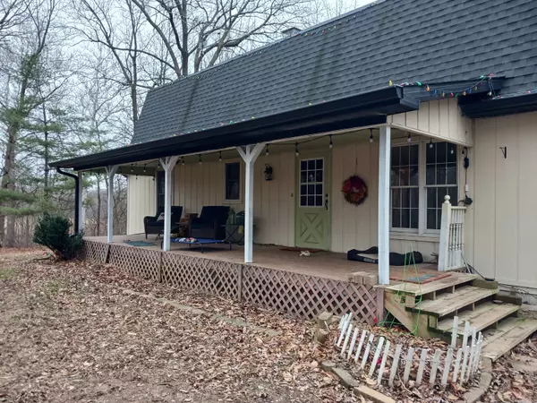 Dana, IN 47847,1553 E 450 S