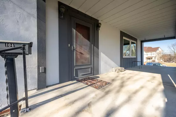 Greencastle, IN 46135,104 S Bloomington ST